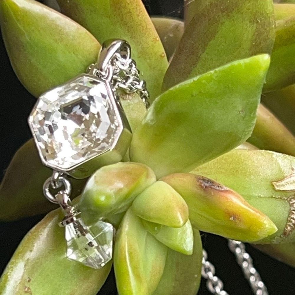 Spotlight Necklace Silver Asscher Cut